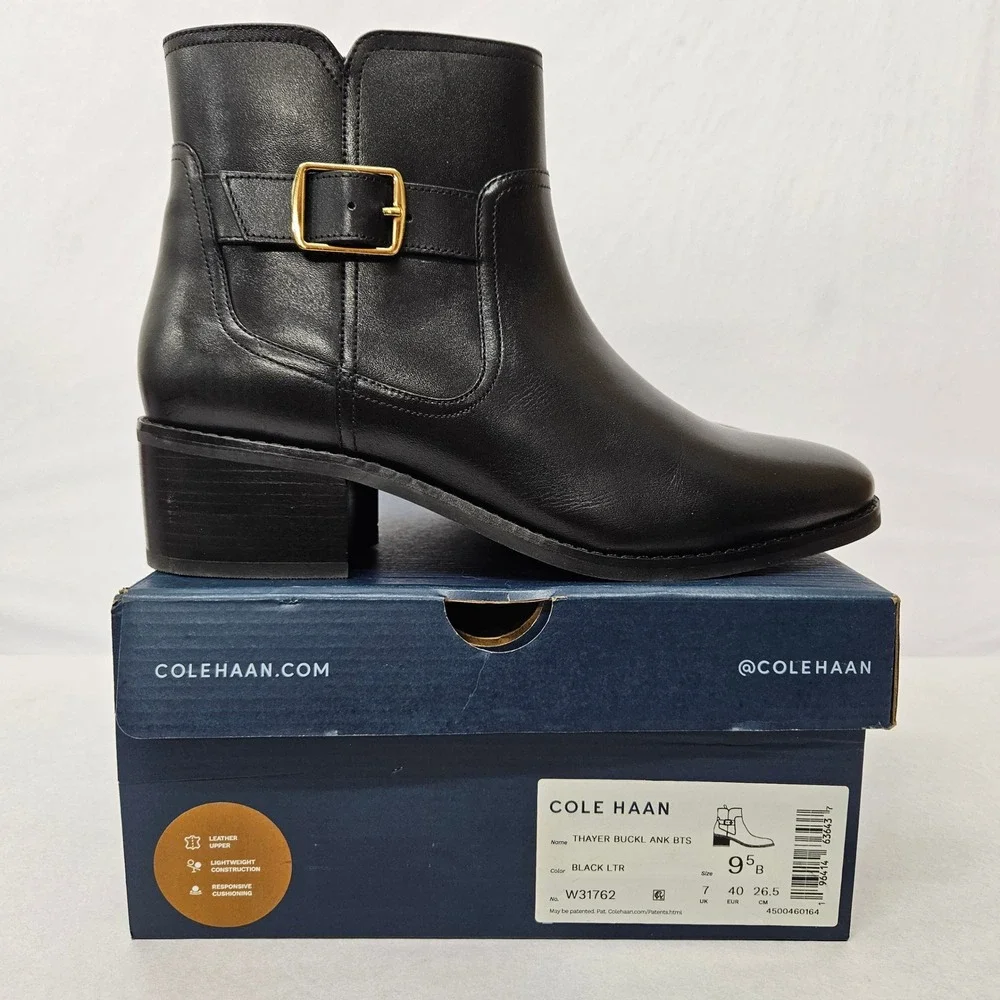 Cole Haan Thayer‎ Buckle Ankle Boots W31762 Black Leather Women's Size 9.5